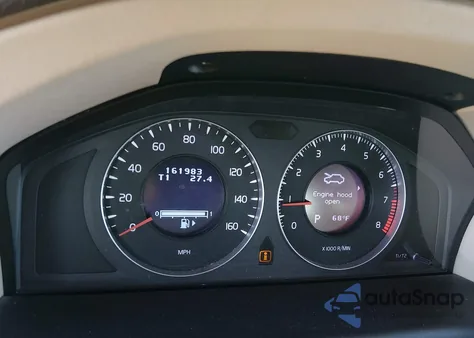 2010 Volvo V70 3.2/3.2 R-Design from USA, damaged, VIN YV1982BW6A1153582